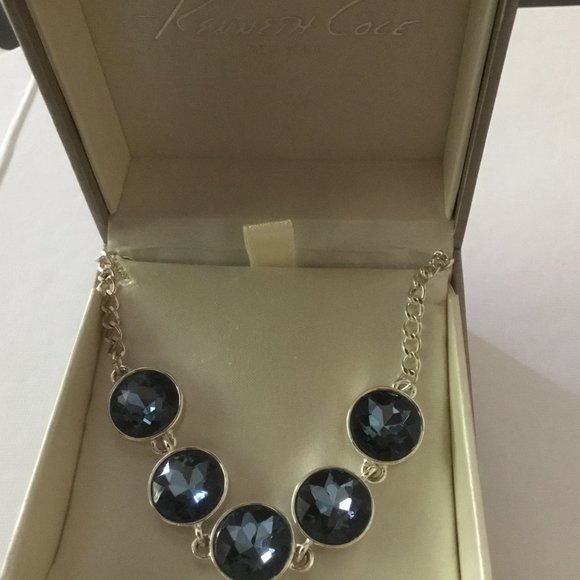 BNWT Kenneth Cole Blue Rhinestone Necklace - Picture 4 of 4